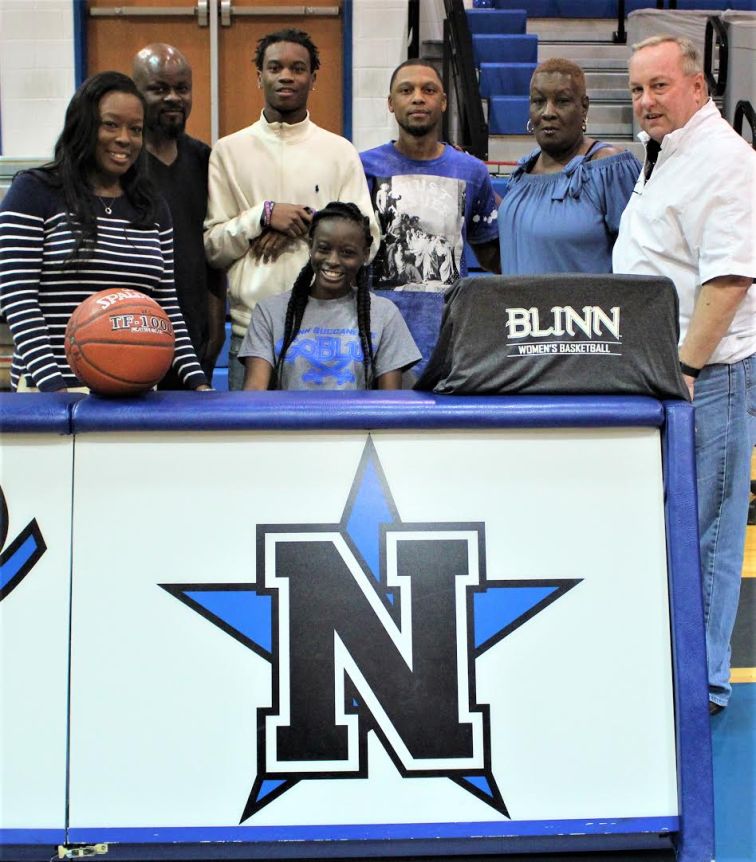 Ke'aundra Eddings Signs